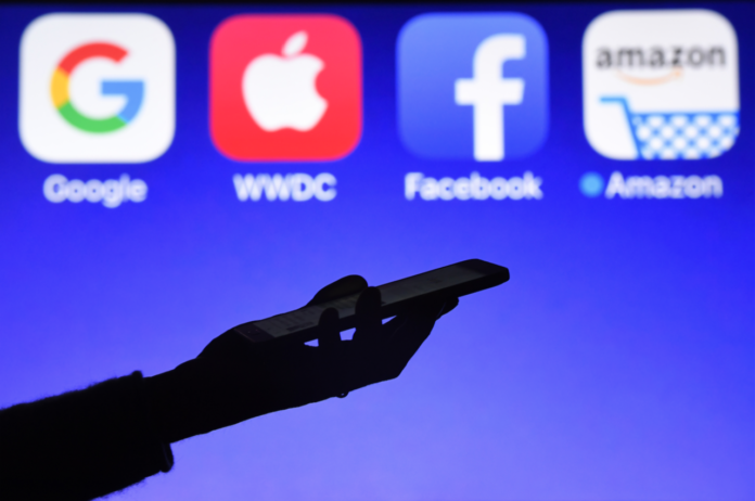 Réseaux sociaux